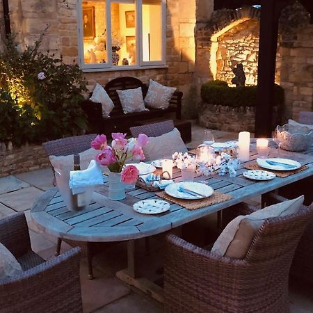 فيلا Little Campden House تْشيبينْغْ كامبدين المظهر الخارجي الصورة
