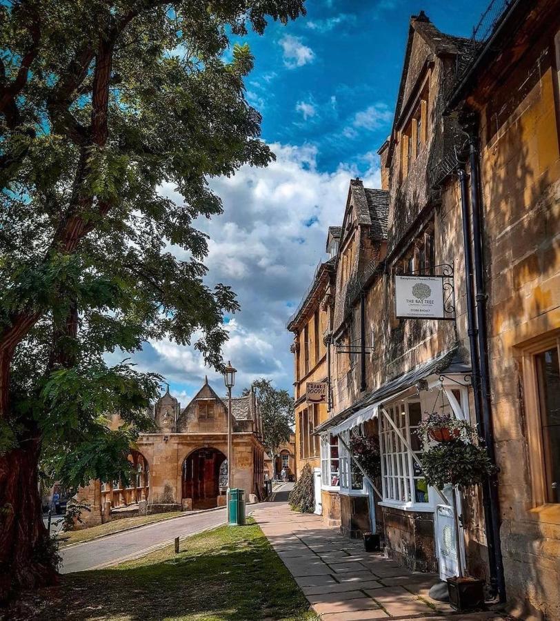 فيلا Little Campden House تْشيبينْغْ كامبدين المظهر الخارجي الصورة